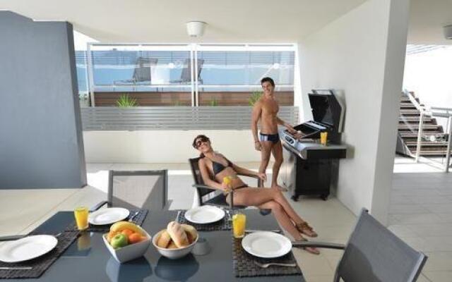 C2 Esplanade Serviced Apartments