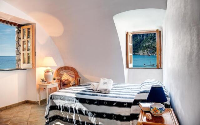 La Cabane Bleau - The Perfect Beachfront Apartment