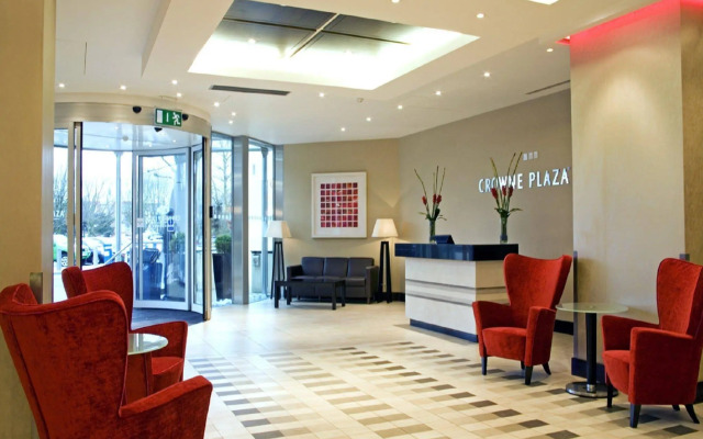 Crowne Plaza London - Gatwick Airport