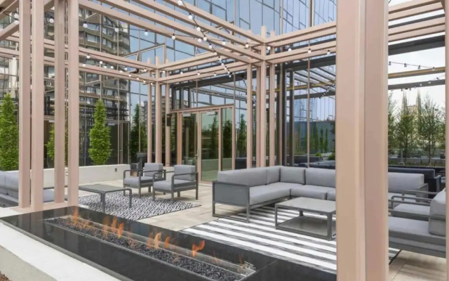 Atlantic Station - 9N