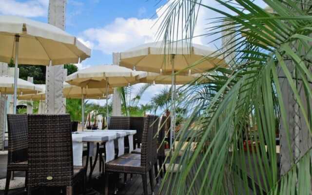 Imperial Hotel, Riviera Holiday Club