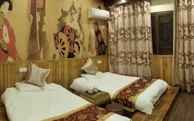 Yue Yue Theme Hostel