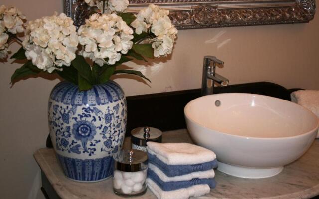 The Old Parsonage Country House