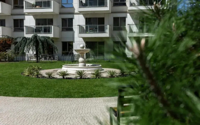 MAISON PASTEL. Romexpo 2-Bedroom Free Parking