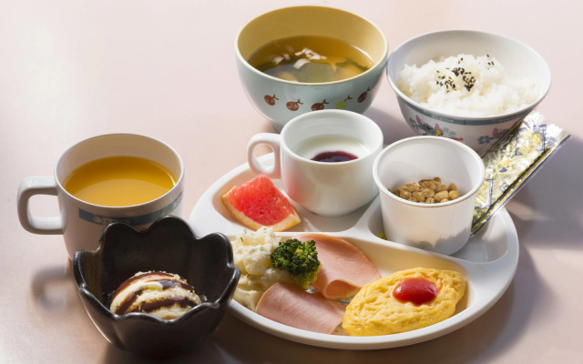 Ekimae Fuji Grand Hotel