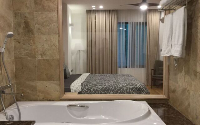 May House Serviced Apartment