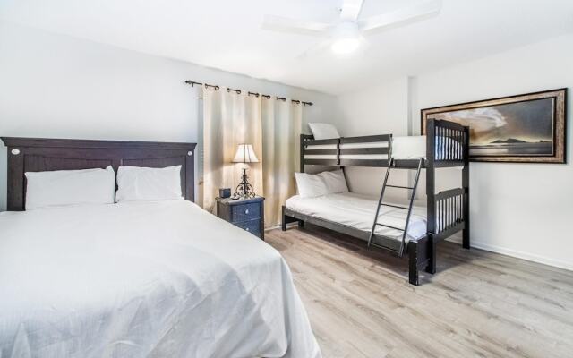 Shoreline Towers 3083