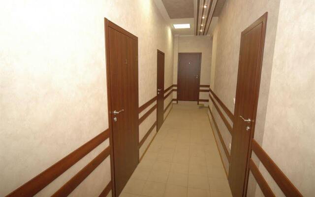 Malon Apartments