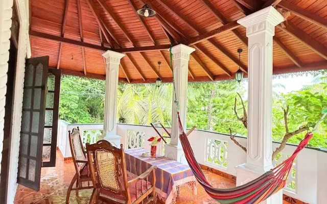 Utopia villa