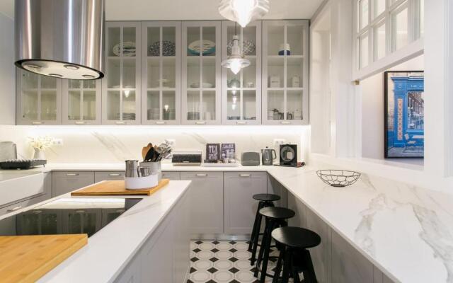 Chiado Deluxe Gem 4bdr Amazing apartment