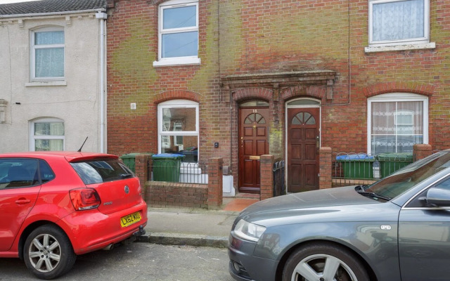 Blackberry - Stylish Self-contained Flats in Soton City Centre