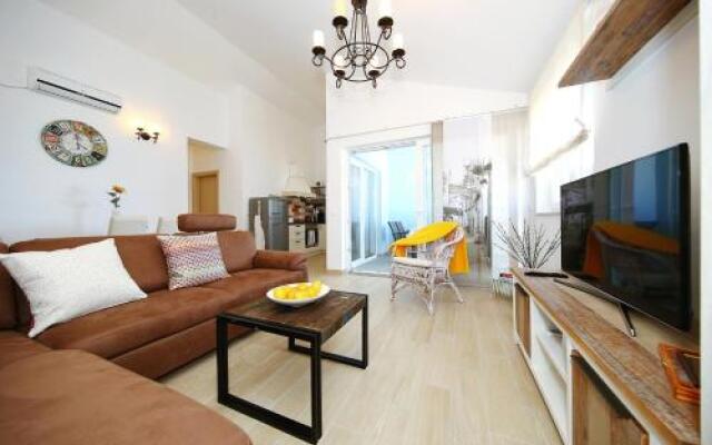 Beach Apartments Fuego Nin