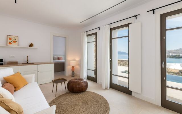 Bonzoe Suites & Villas