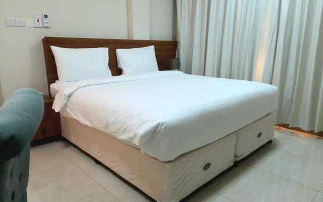 Grand Orchid Hotel Apartment