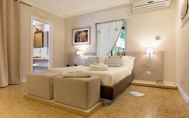 Palazzo Taranto Luxury Rooms
