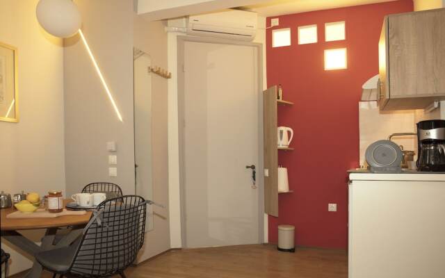 Thea's Residency