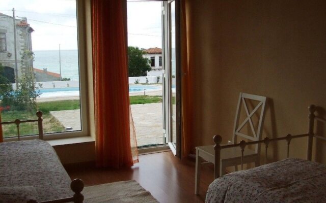 100089 - Villa in Colares