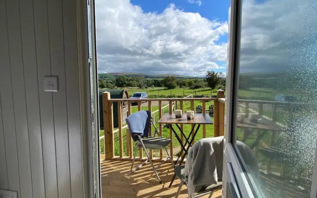 Shepherds Hut Near Gortin Omagh