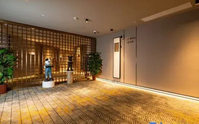ZMAX HOTELS（Guangzhou Zhujiang New Town Wuyangcun Metro Station Branch hotel ）