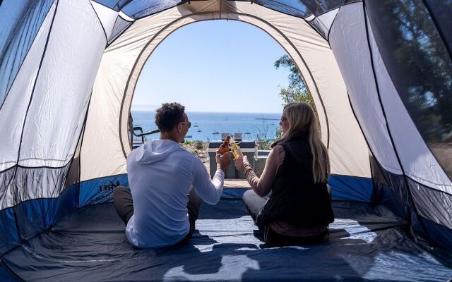 Flying Flags Avila Beach