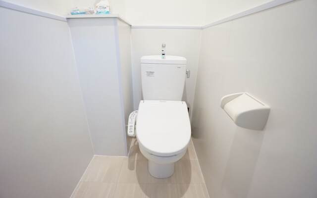 Terry's Apartment Namba South II H06P