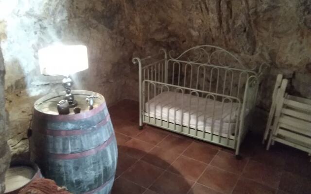 Grotta Paradiso