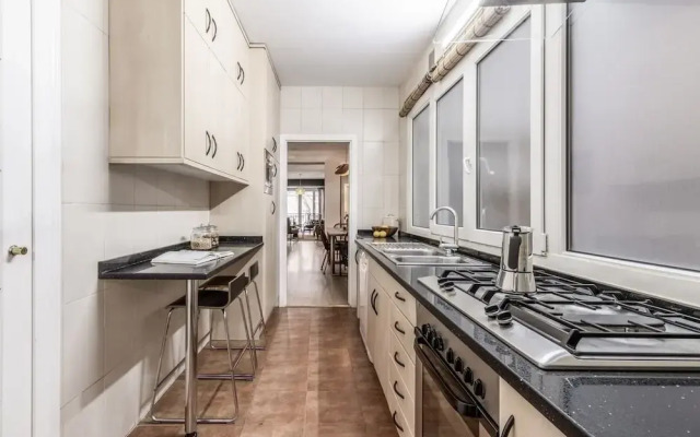 Kibale - 3 Bedrooms in Chamber