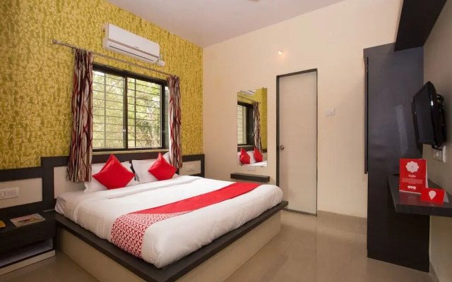 OYO 12260 Traveler's inn