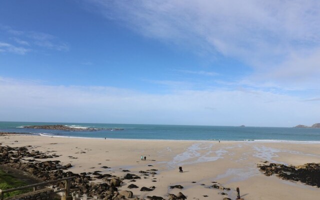 Trevowhan House