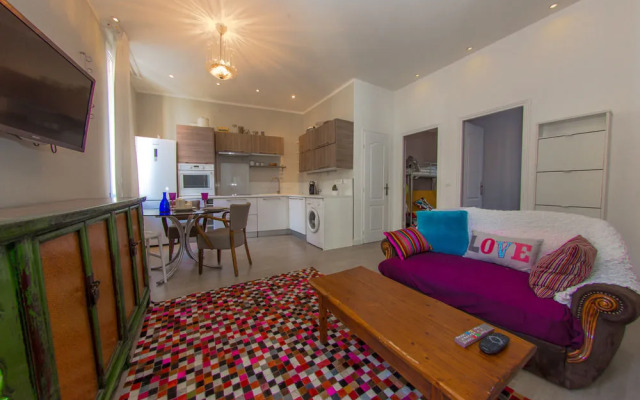 Urban chic Nice, 2 chambres et balcon