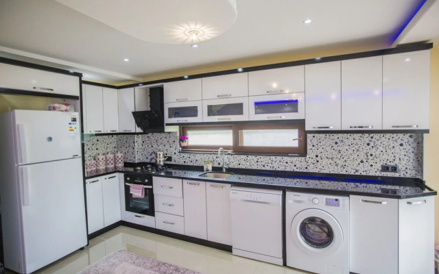 Villa Belen by Akdenizvillam