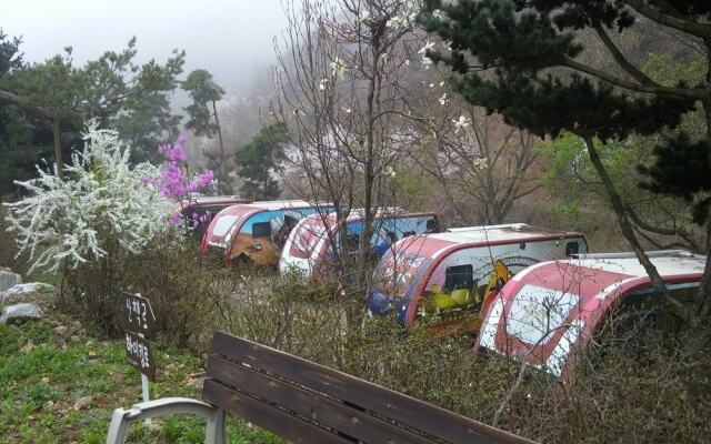 Jamping Holiday Yongin - Campsite
