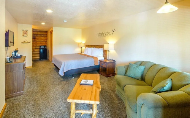 Duck Creek Village Inn