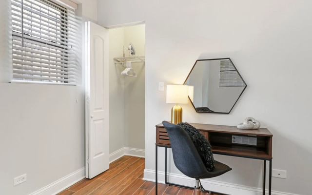 1BR Delightful Apartment in Ravenswood