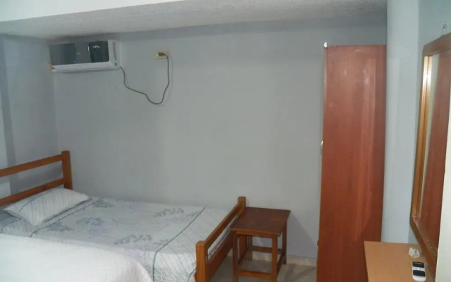 Sound Bay Beach Apartment