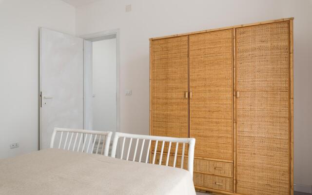 White Sea by Wonderful Italy - Villetta Tiana