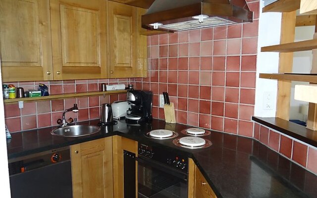 Am Dürrbach 4 - Inh 25677