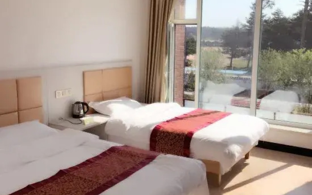 Changbaishan Chibei Xincheng Fasion Inn