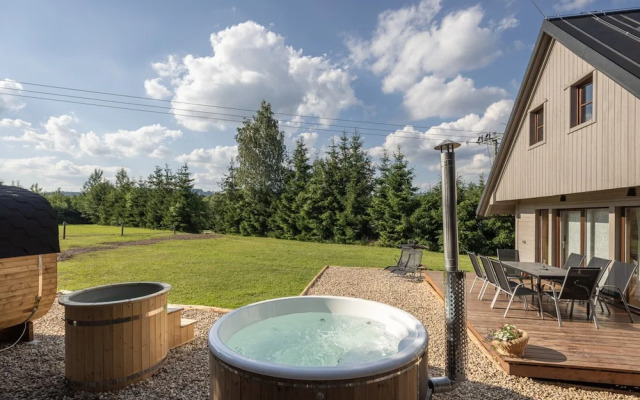 Villa in Dolni Branna With Sauna