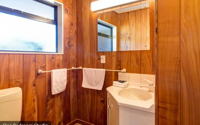 Kaiteri Motels and Apartments