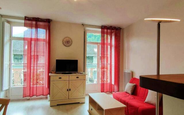 Appartement Cauterets, 2 pièces, 6 personnes - FR-1-234-153