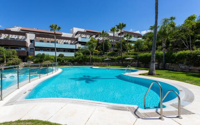 Hoyo 19 Luxury Apartment