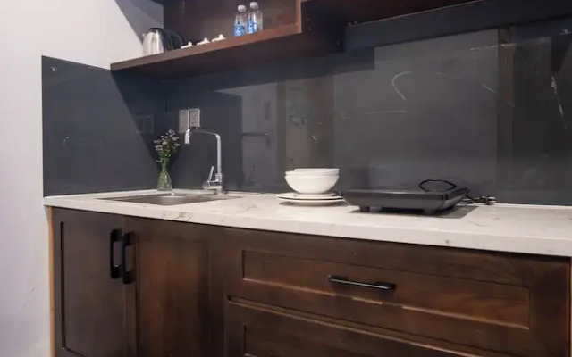 DOMA by HSuites Hotel & Apartment