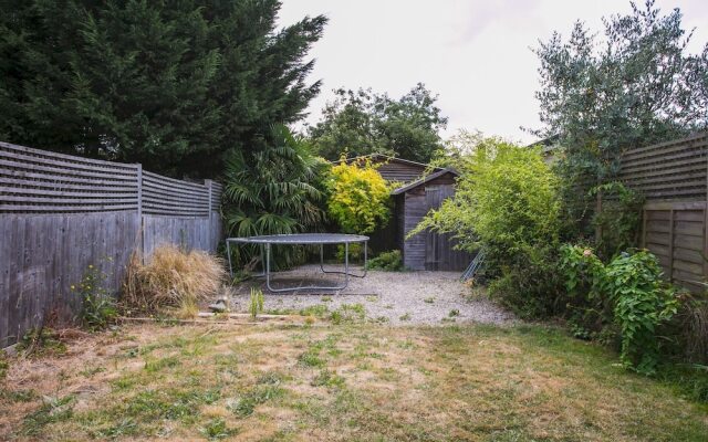 Spacious 3 Bedroom House In Dulwich