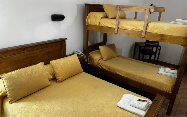 Hotel Colonial