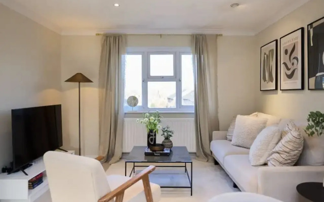 The Kennington Park Retreat - Inviting 2bdr Apartment