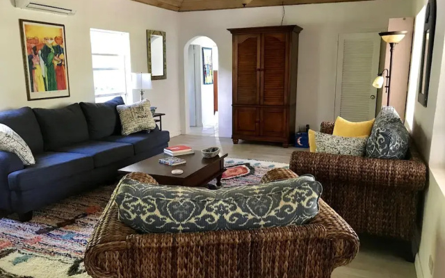 Poponi House 2 Bedroom Home