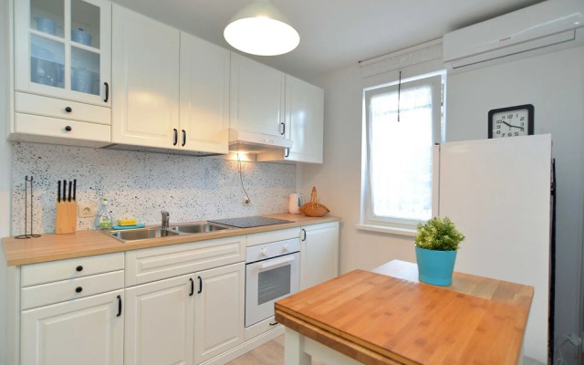 Apartment 1660
