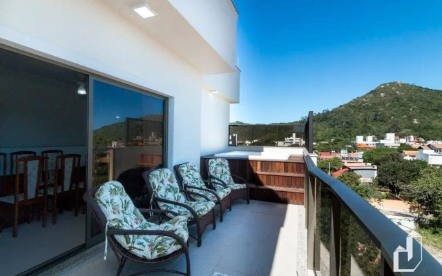 Cobertura Duplex com jacuzzi aquecida