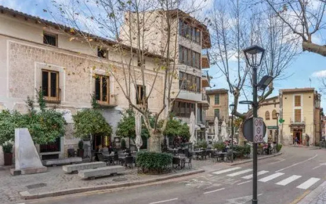 Soller Plaza